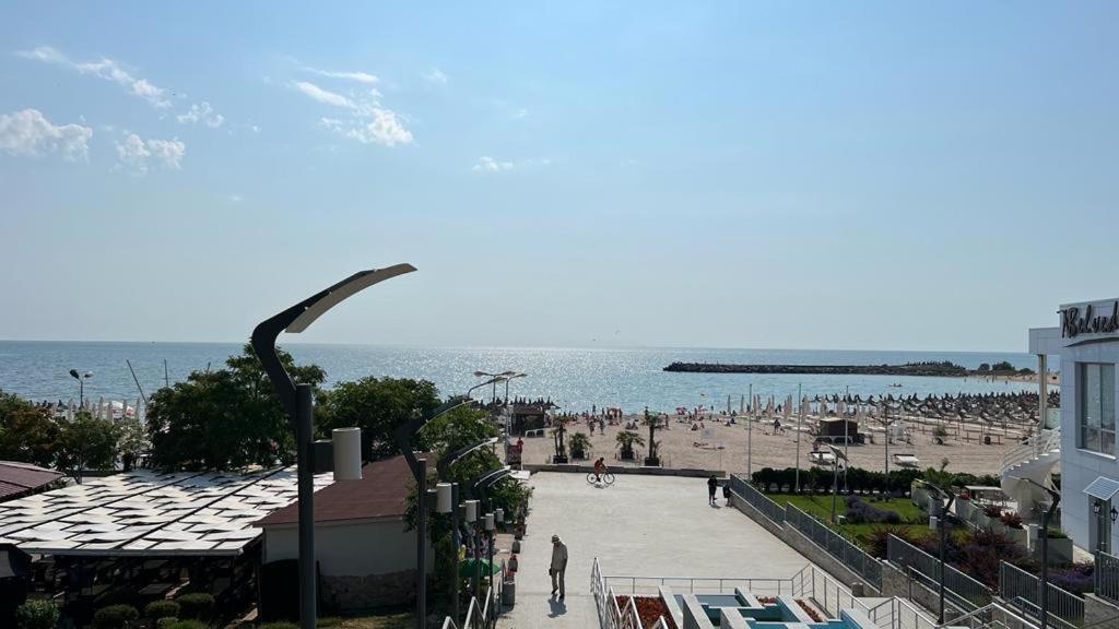 Central Apartment Mangalia Exterior photo
